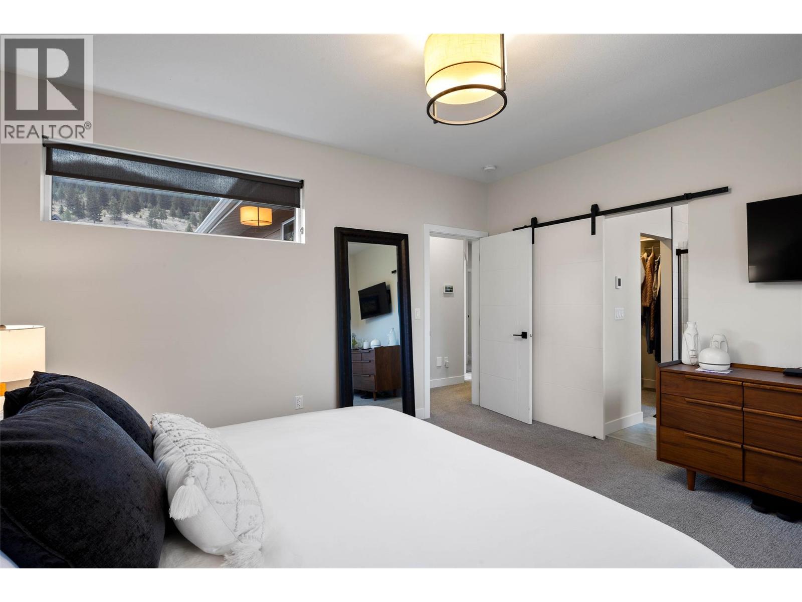 1886 Qu'appelle Boulevard, Kamloops, British Columbia  V2E 0C7 - Photo 17 - 10383652