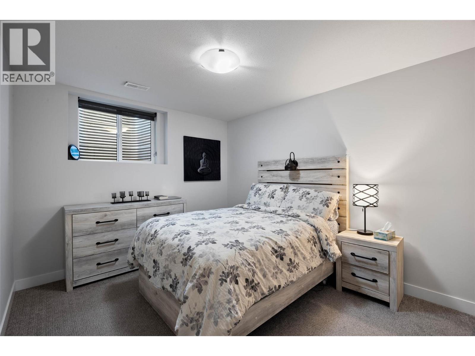 1886 Qu'appelle Boulevard, Kamloops, British Columbia  V2E 0C7 - Photo 34 - 10383652