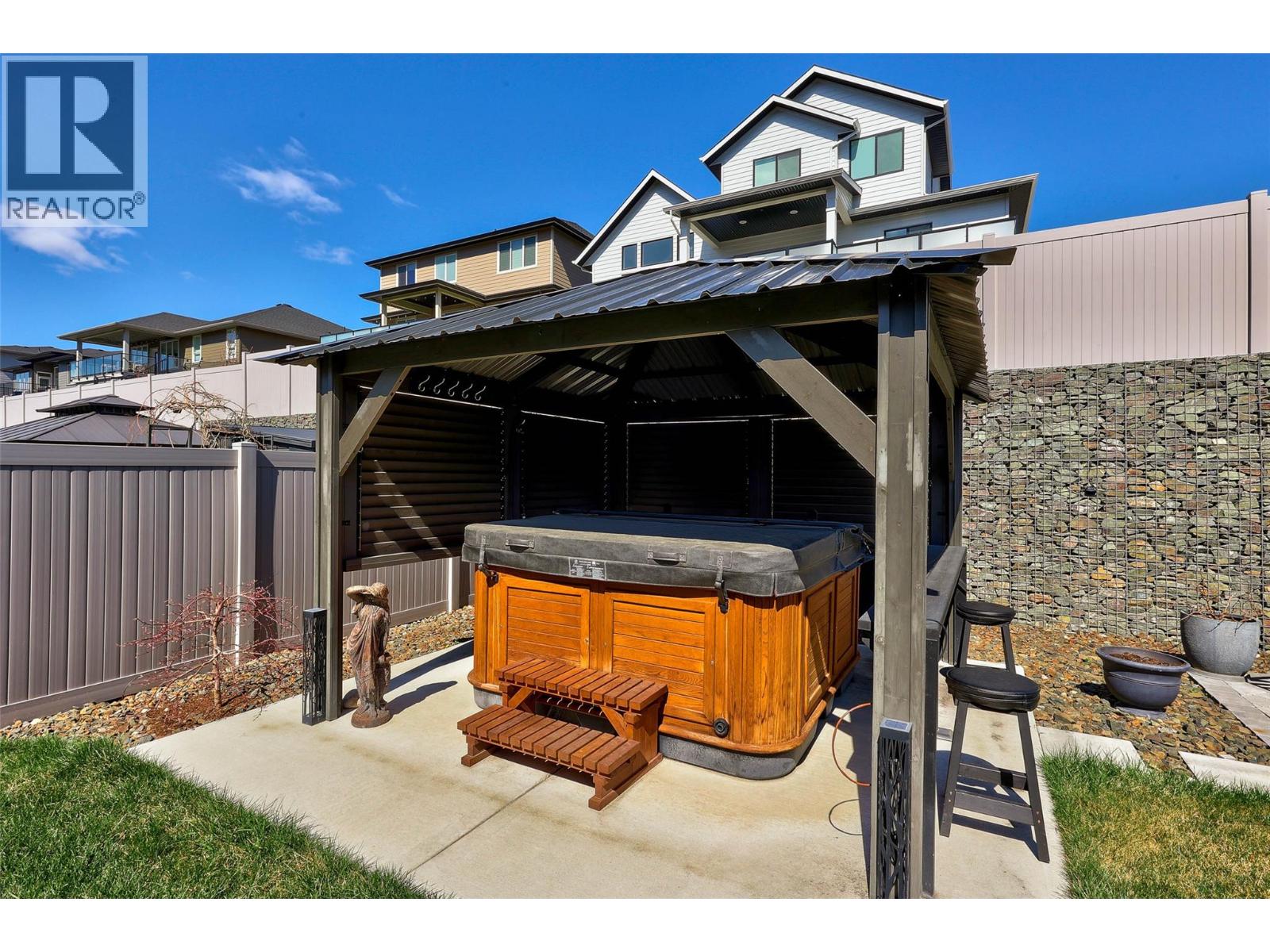 1886 Qu'appelle Boulevard, Kamloops, British Columbia  V2E 0C7 - Photo 41 - 10383652