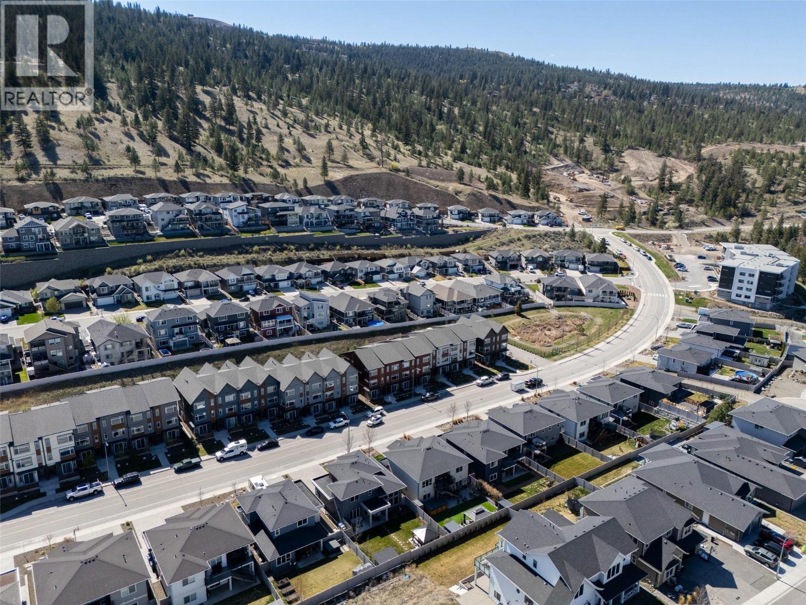 1886 Qu'appelle Boulevard, Kamloops, British Columbia  V2E 0C7 - Photo 49 - 10383652