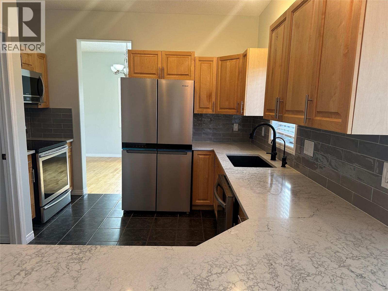 1908 89 Avenue, Dawson Creek, British Columbia  V1G 0A1 - Photo 3 - 10383942