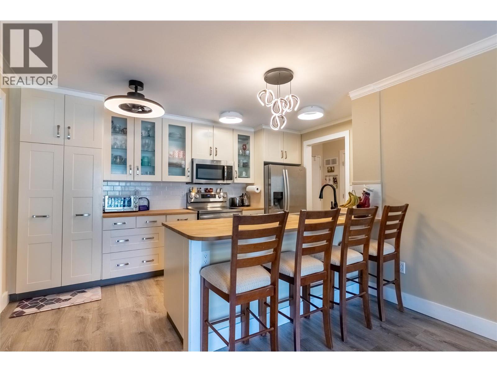 308 Chartrand Avenue Unit# 308, Logan Lake, British Columbia  V0K 1W0 - Photo 4 - 10383928