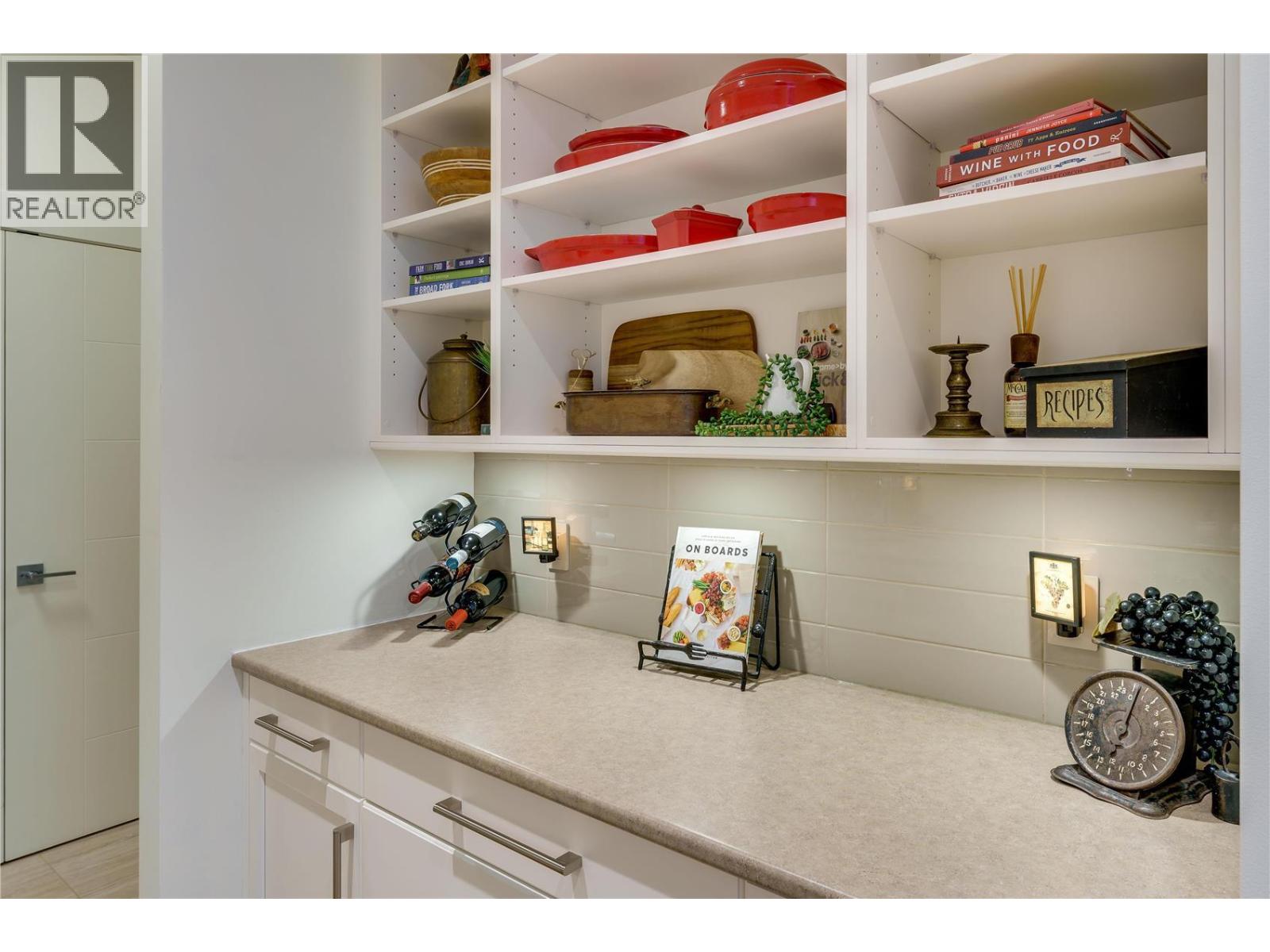 3303 Water Birch Circle, Kelowna, British Columbia  V1V 3G1 - Photo 10 - 10383925