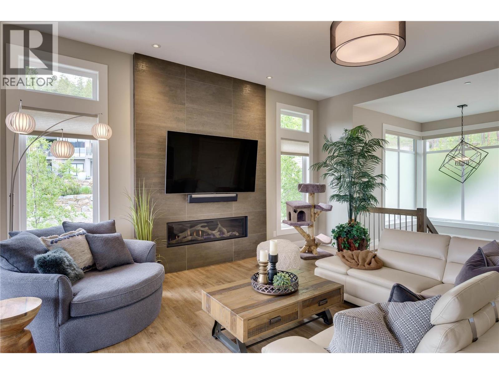 3303 Water Birch Circle, Kelowna, British Columbia  V1V 3G1 - Photo 4 - 10383925