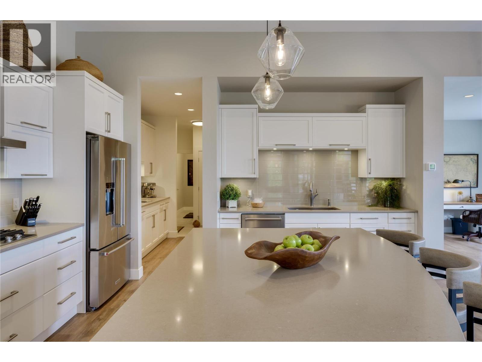 3303 Water Birch Circle, Kelowna, British Columbia  V1V 3G1 - Photo 8 - 10383925