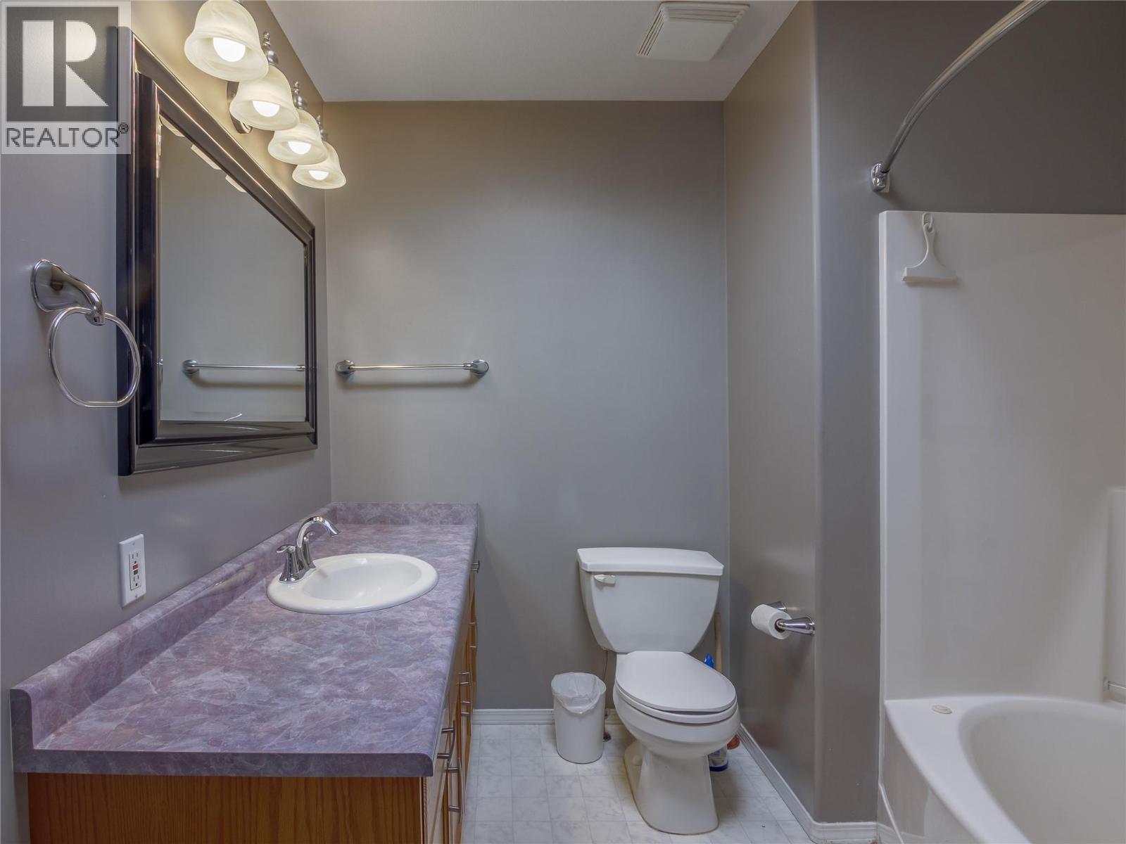 670 Mccurdy Road Unit# 4, Kelowna, British Columbia  V1X 2P5 - Photo 13 - 10383896