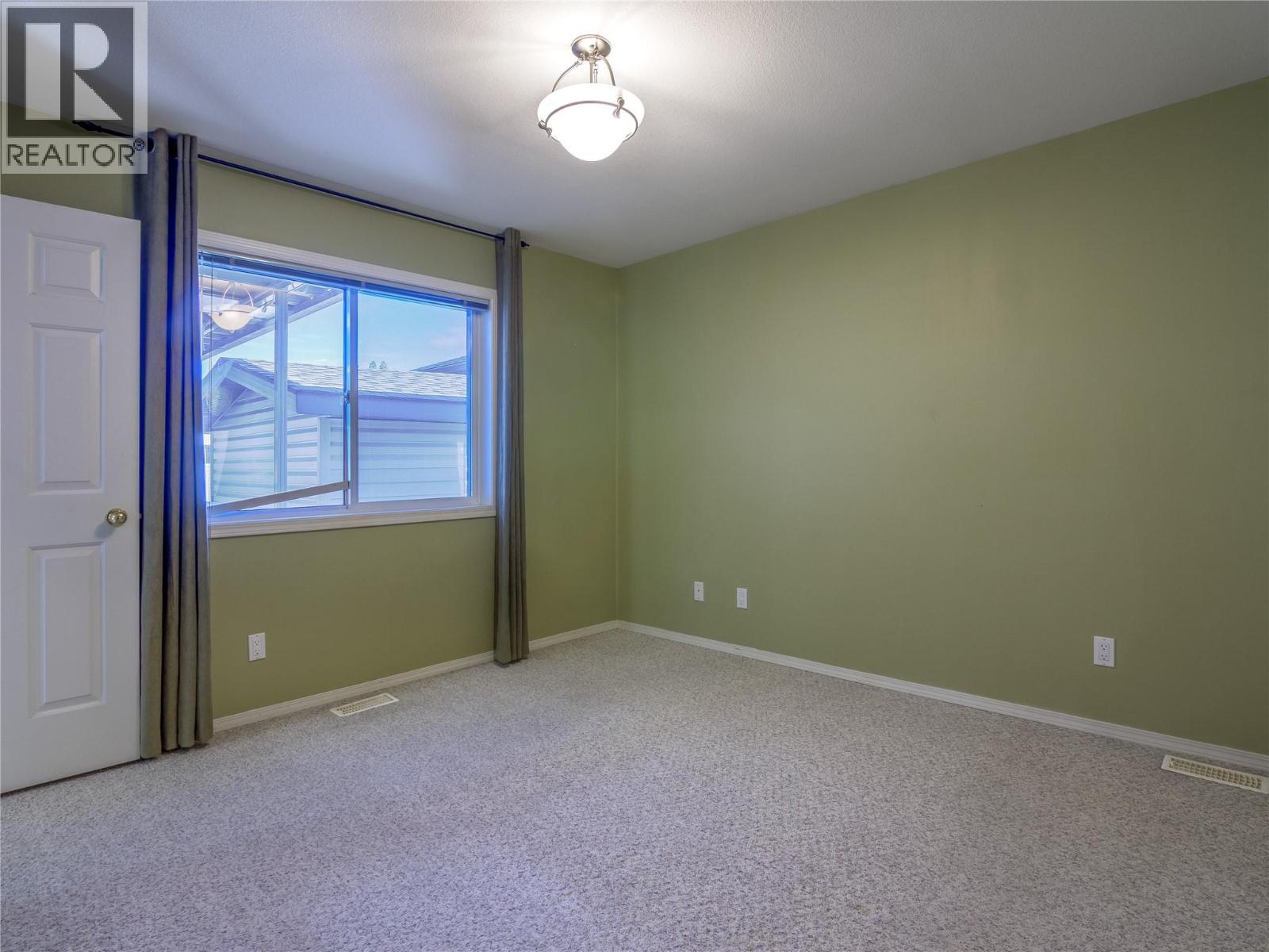 670 Mccurdy Road Unit# 4, Kelowna, British Columbia  V1X 2P5 - Photo 15 - 10383896