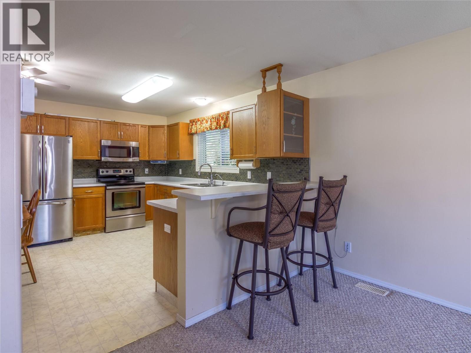 670 Mccurdy Road Unit# 4, Kelowna, British Columbia  V1X 2P5 - Photo 5 - 10383896