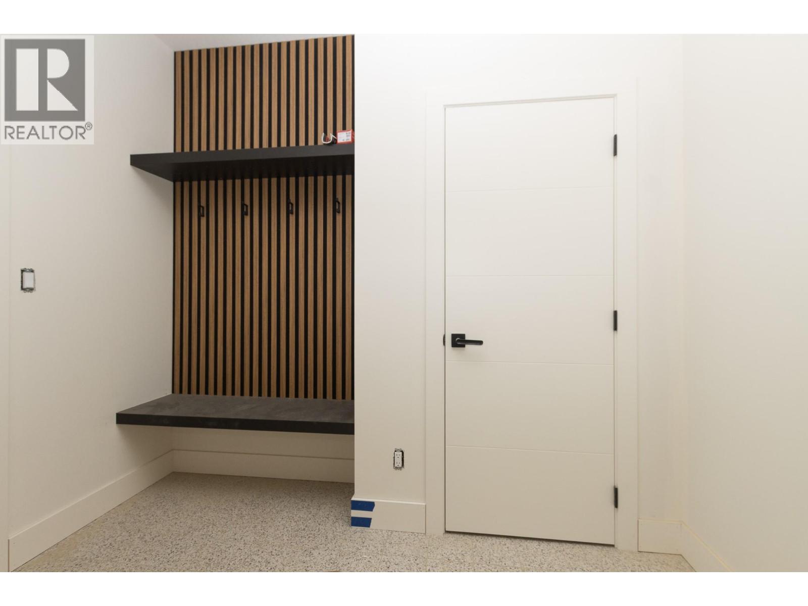 1121 16 Avenue Se, Salmon Arm, British Columbia  V1E 2R5 - Photo 13 - 10383846