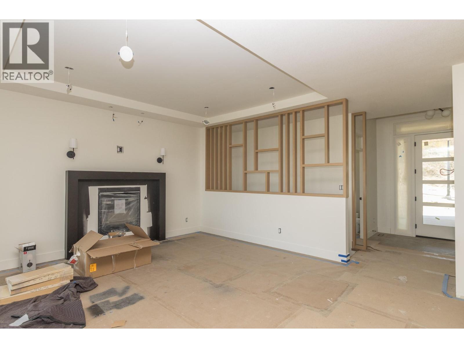 1121 16 Avenue Se, Salmon Arm, British Columbia  V1E 2R5 - Photo 3 - 10383846