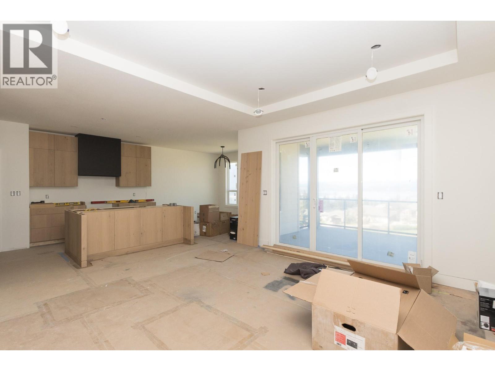 1121 16 Avenue Se, Salmon Arm, British Columbia  V1E 2R5 - Photo 8 - 10383846