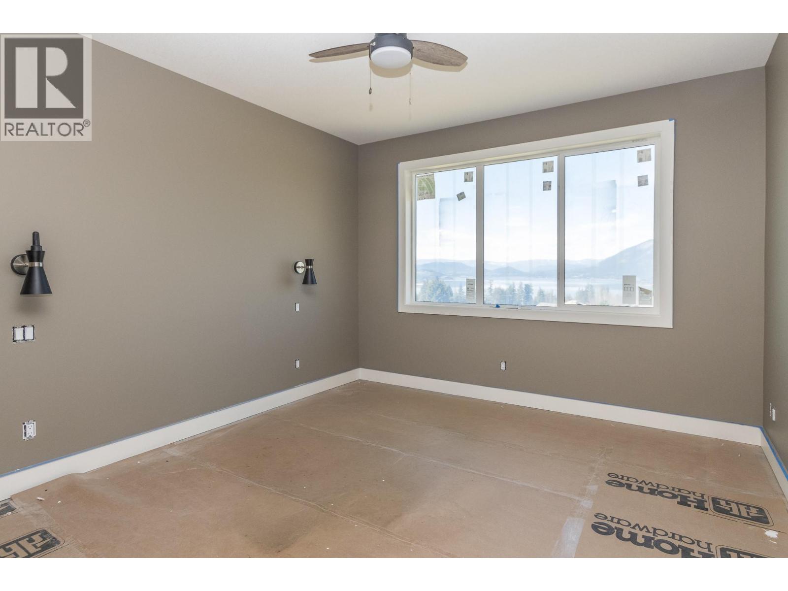 1121 16 Avenue Se, Salmon Arm, British Columbia  V1E 2R5 - Photo 9 - 10383846