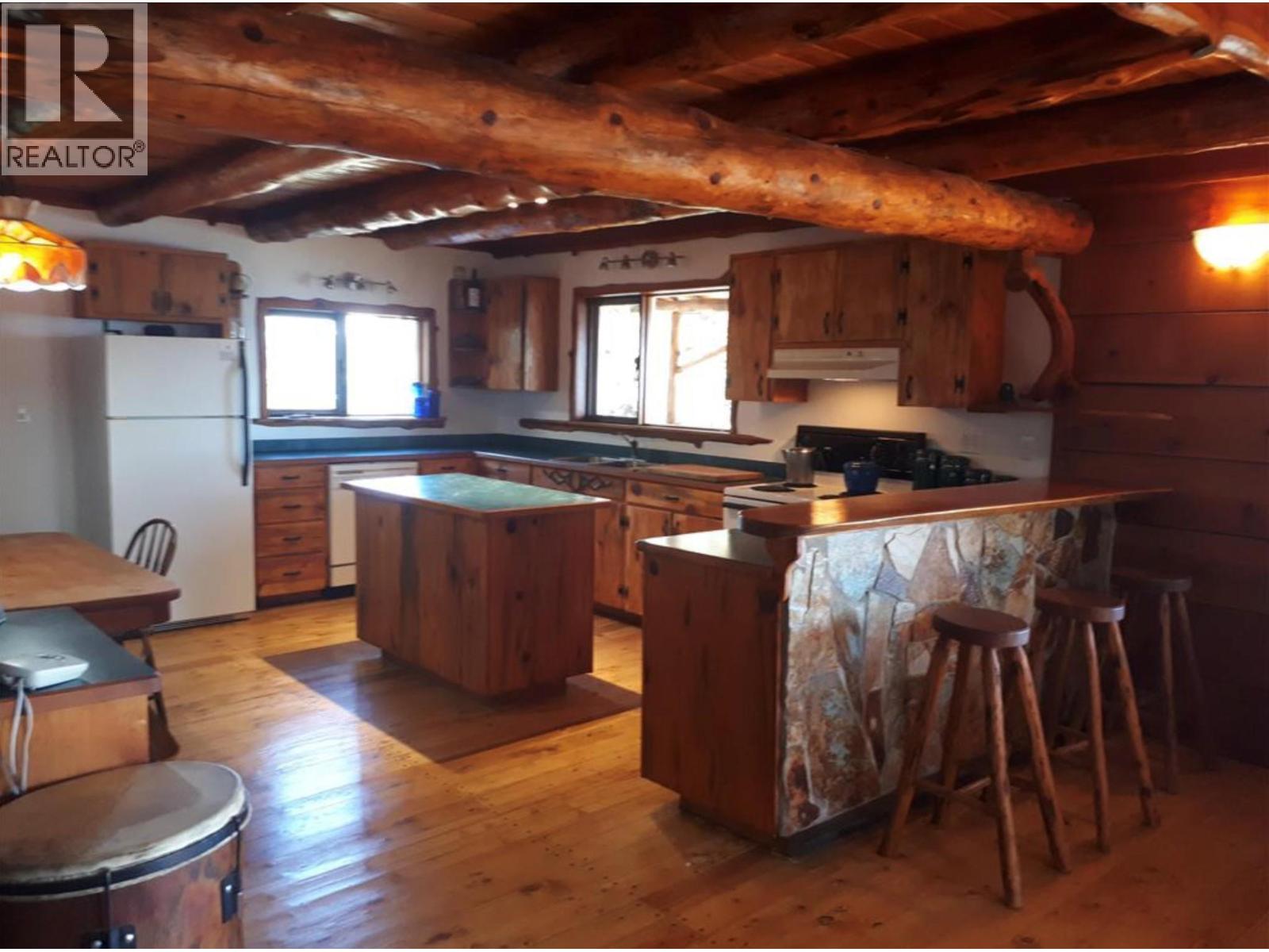 7142 Fintry Delta Road N, Kelowna, British Columbia  V1Z 3T9 - Photo 4 - 10383204