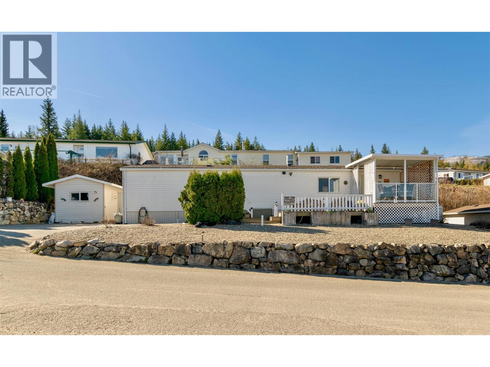 1510 Trans Canada Highway Unit# 18, Sorrento, British Columbia  V0E 2W0 - Photo 1 - 10383550