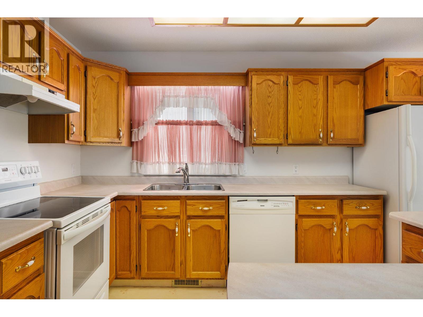 615 Glenmeadows Road Unit# 29, Kelowna, British Columbia  V1V 1N9 - Photo 10 - 10383219