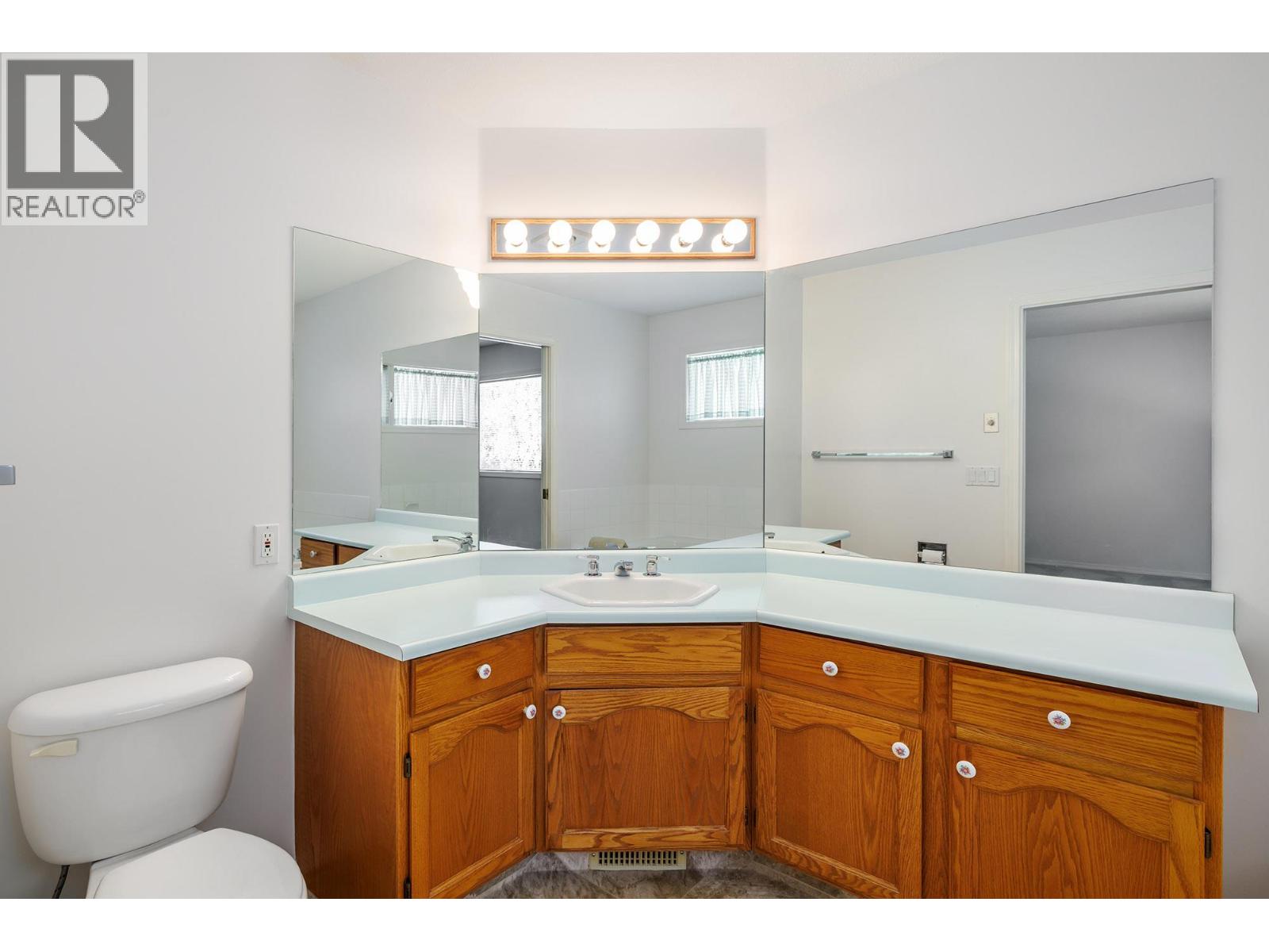 615 Glenmeadows Road Unit# 29, Kelowna, British Columbia  V1V 1N9 - Photo 16 - 10383219