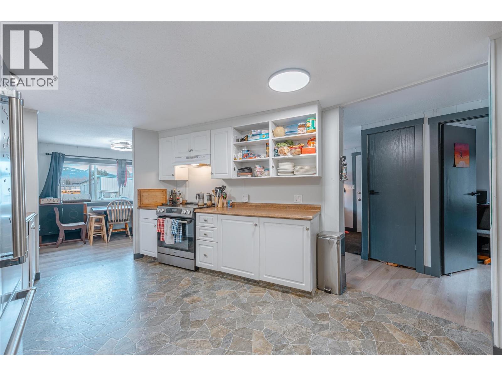 1657 Illinisky Road, Revelstoke, British Columbia  V0E 3K0 - Photo 13 - 10382619