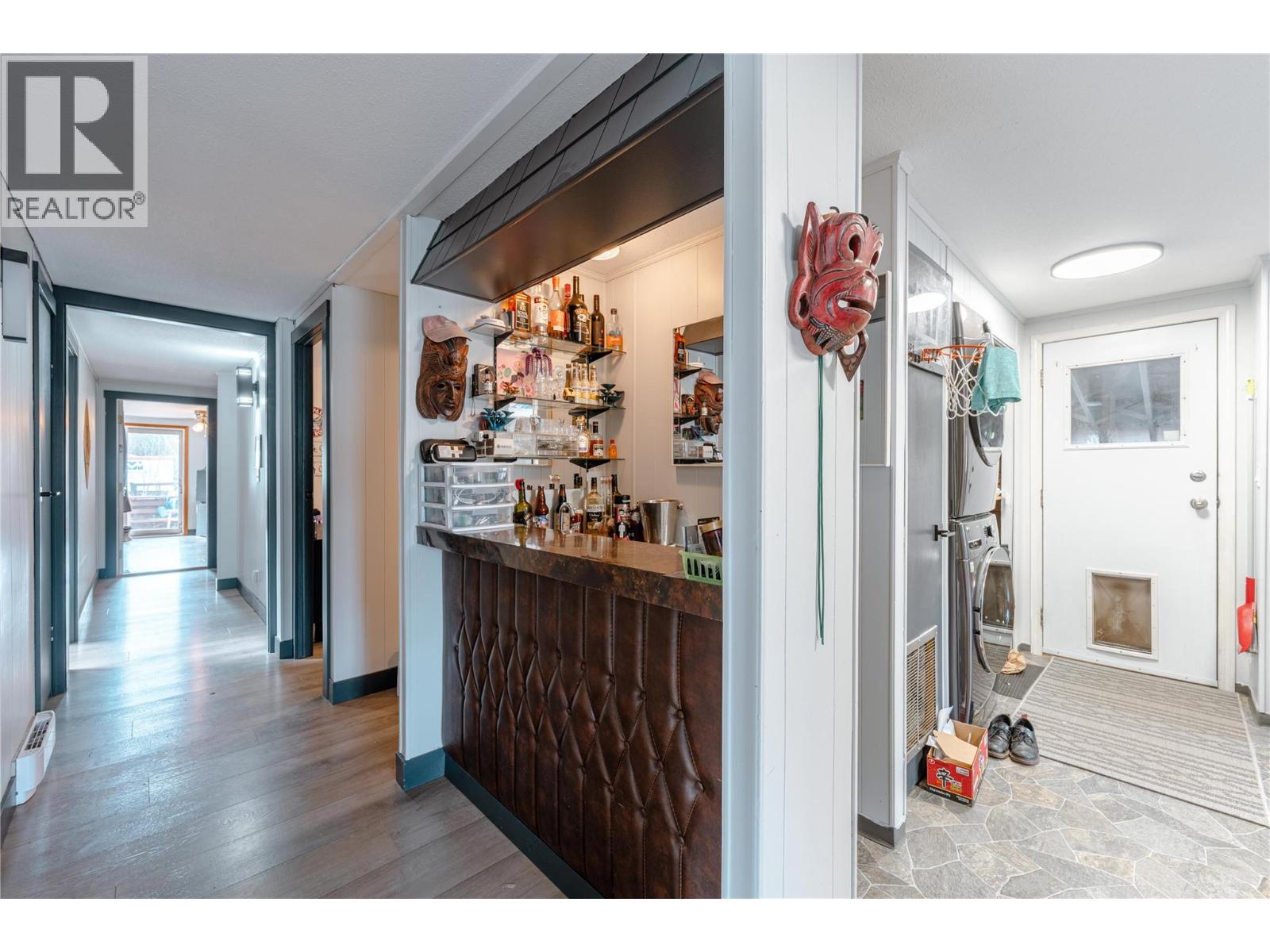 1657 Illinisky Road, Revelstoke, British Columbia  V0E 3K0 - Photo 16 - 10382619