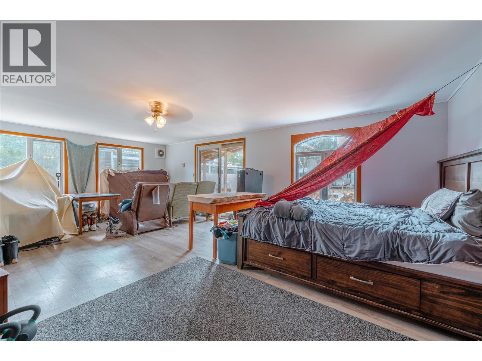 1657 Illinisky Road, Revelstoke, British Columbia  V0E 3K0 - Photo 24 - 10382619