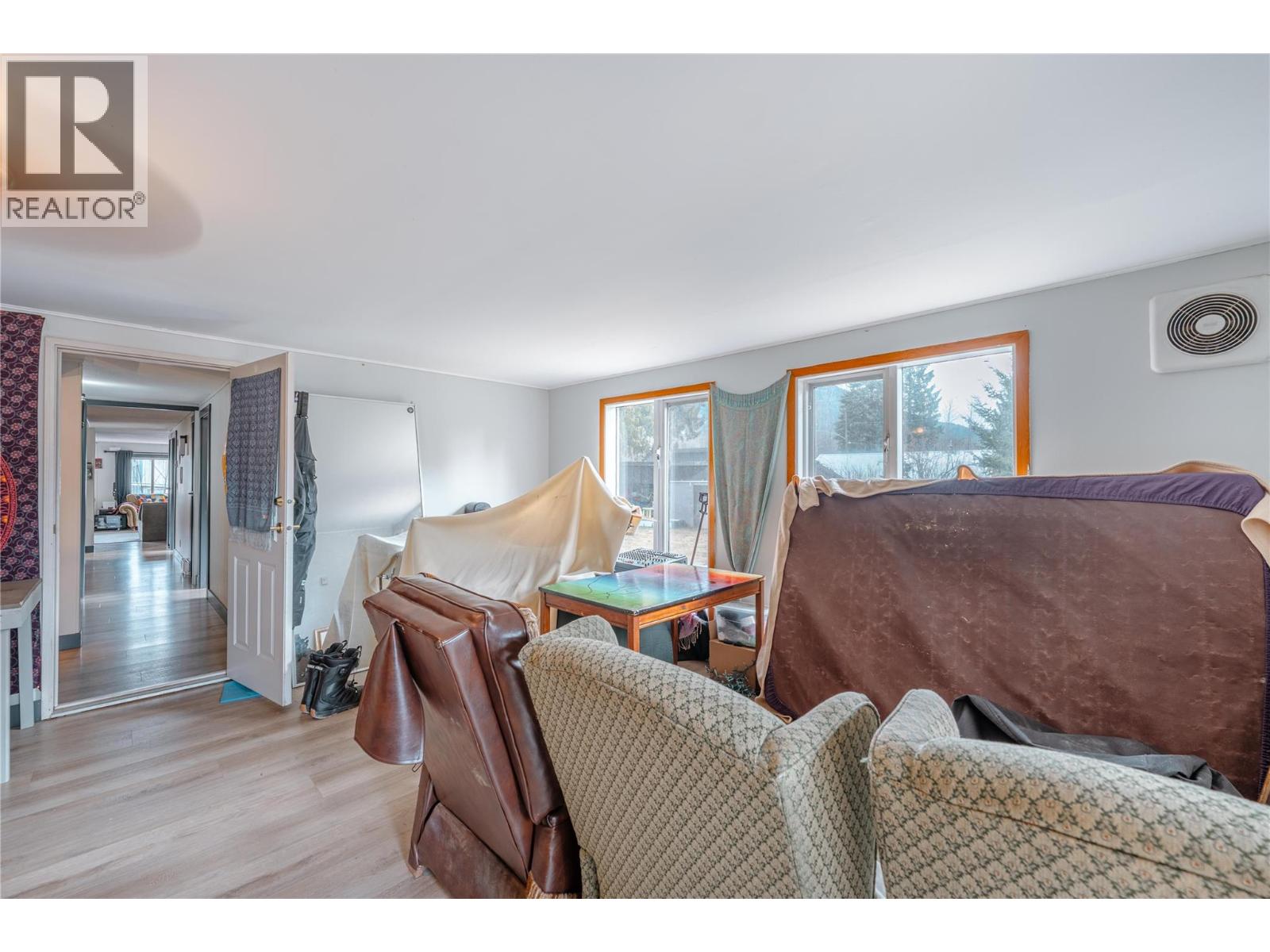 1657 Illinisky Road, Revelstoke, British Columbia  V0E 3K0 - Photo 25 - 10382619