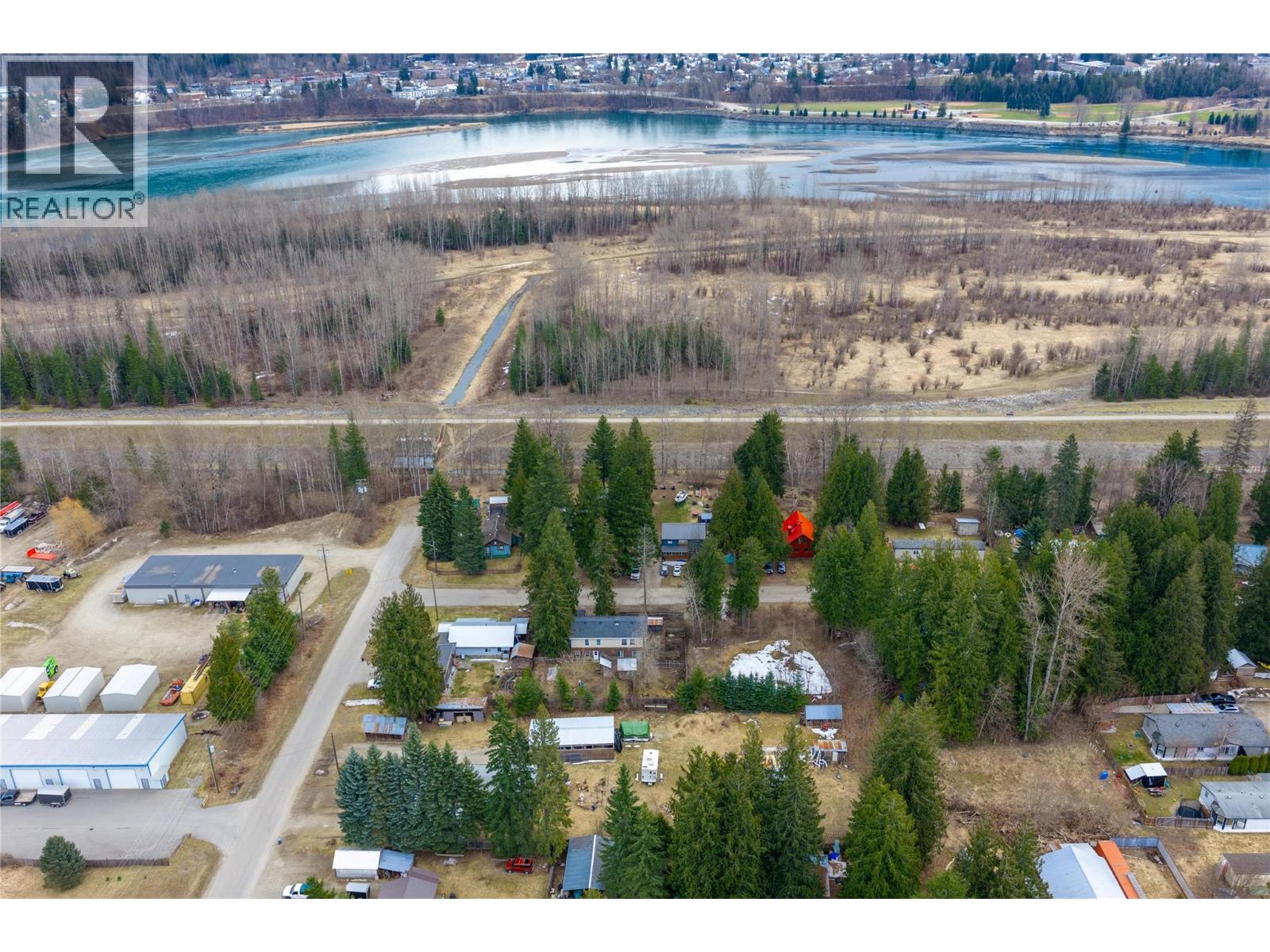 1657 Illinisky Road, Revelstoke, British Columbia  V0E 3K0 - Photo 29 - 10382619