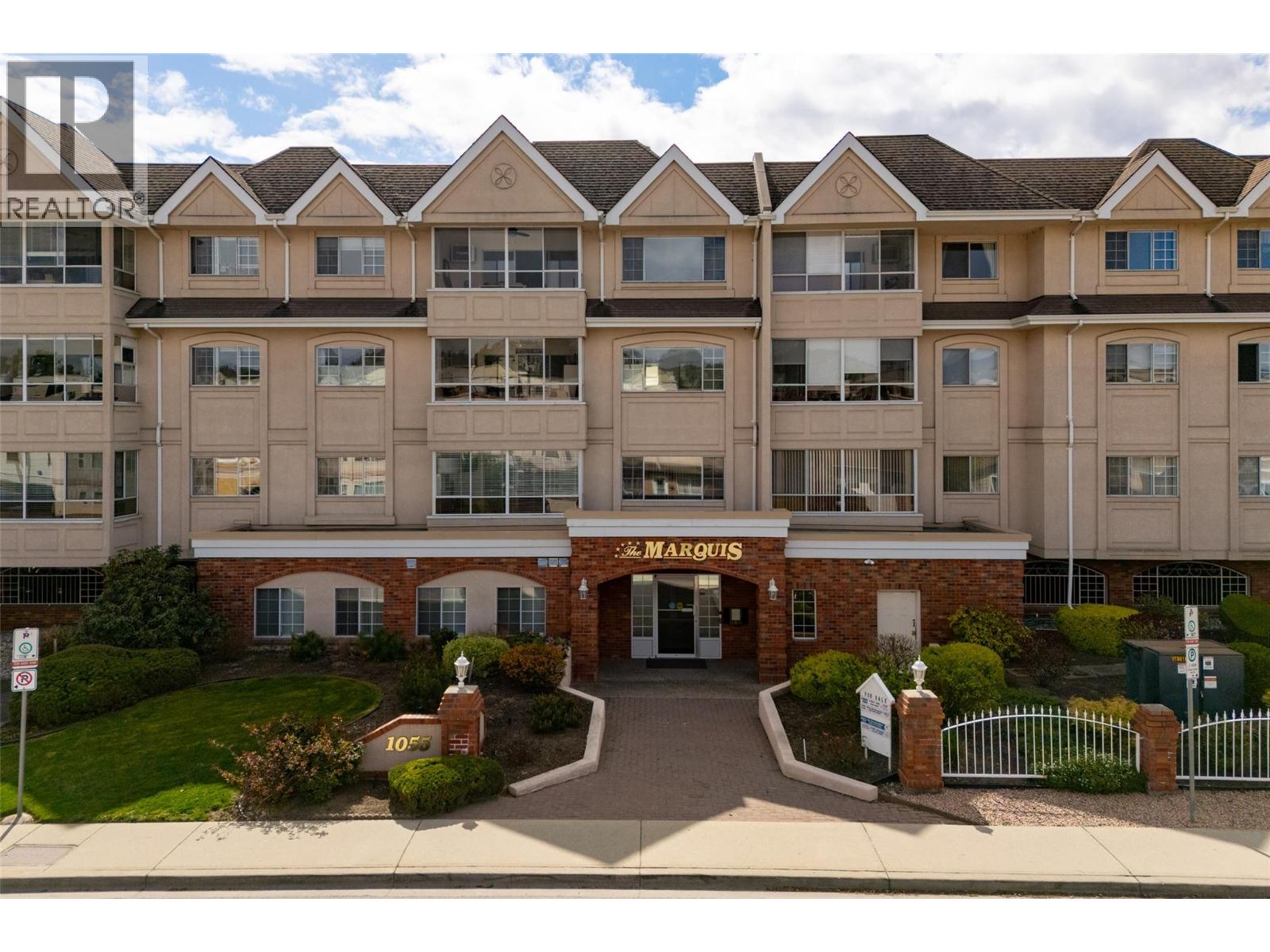 1055 Lawrence Avenue Unit# 202, Kelowna, British Columbia  V1Y 6M3 - Photo 1 - 10383876
