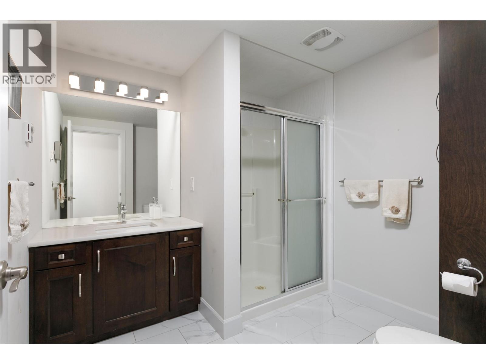 1055 Lawrence Avenue Unit# 202, Kelowna, British Columbia  V1Y 6M3 - Photo 17 - 10383876