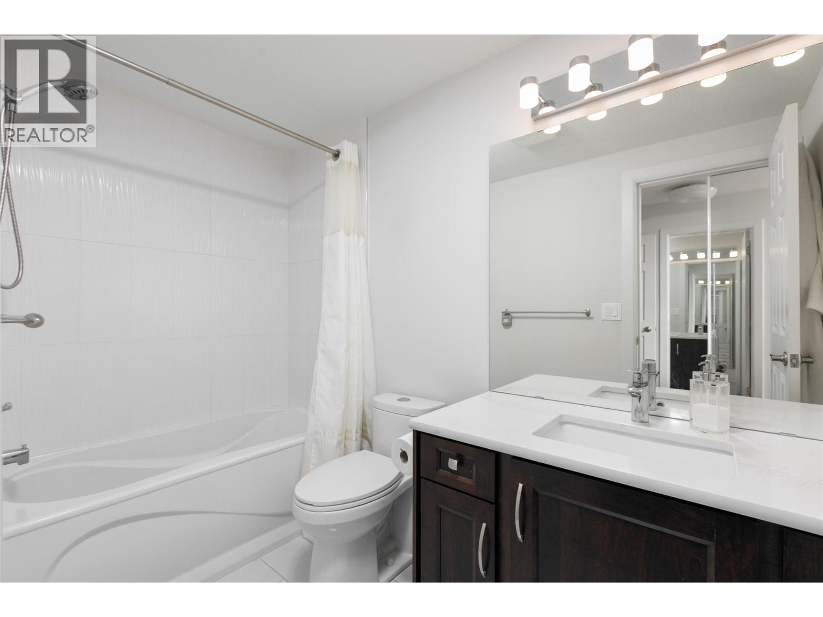 1055 Lawrence Avenue Unit# 202, Kelowna, British Columbia  V1Y 6M3 - Photo 5 - 10383876