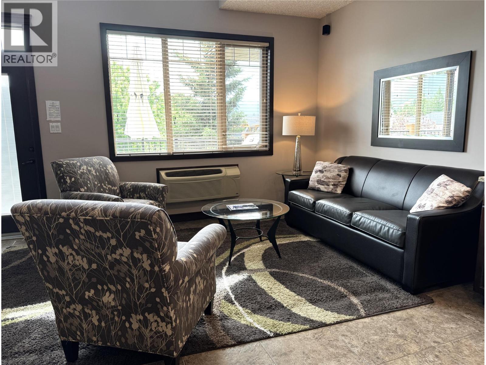 500 Bighorn Boulevard Unit# 533b, Radium Hot Springs, British Columbia  V0A 1M0 - Photo 2 - 10383500