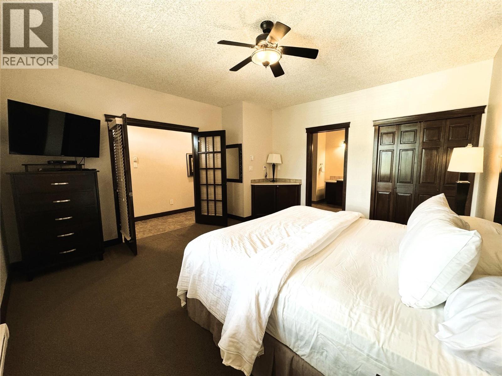 500 Bighorn Boulevard Unit# 533b, Radium Hot Springs, British Columbia  V0A 1M0 - Photo 22 - 10383500