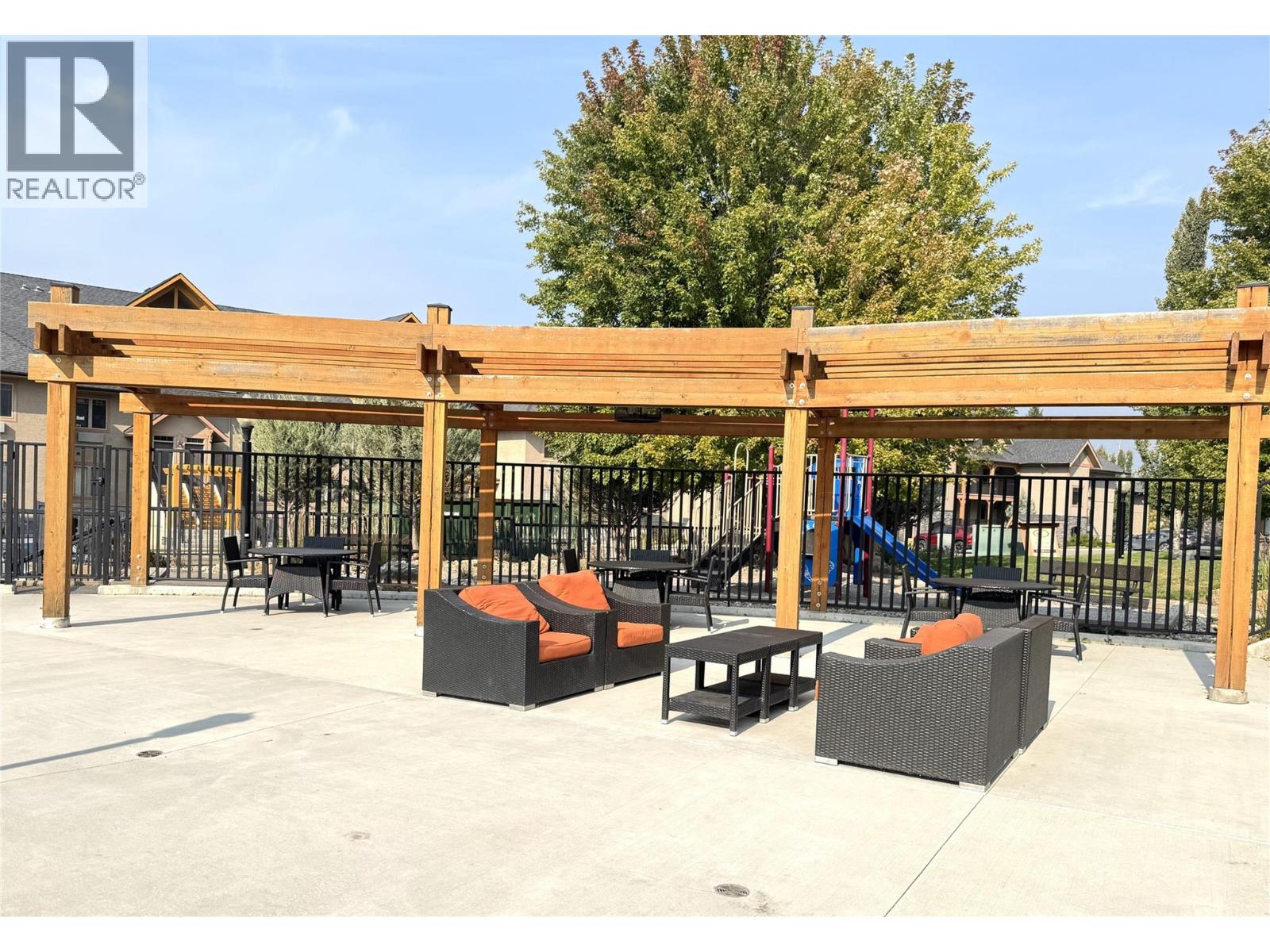 500 Bighorn Boulevard Unit# 533b, Radium Hot Springs, British Columbia  V0A 1M0 - Photo 32 - 10383500