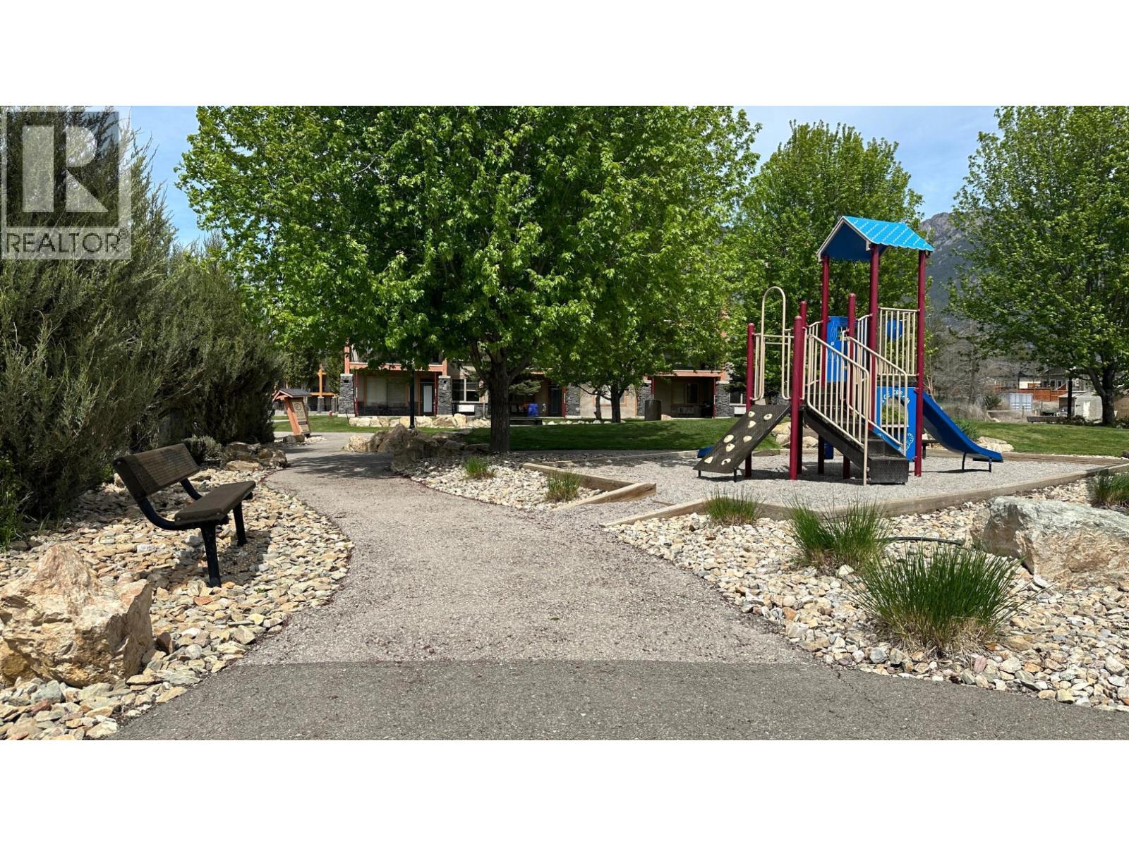 500 Bighorn Boulevard Unit# 533b, Radium Hot Springs, British Columbia  V0A 1M0 - Photo 36 - 10383500