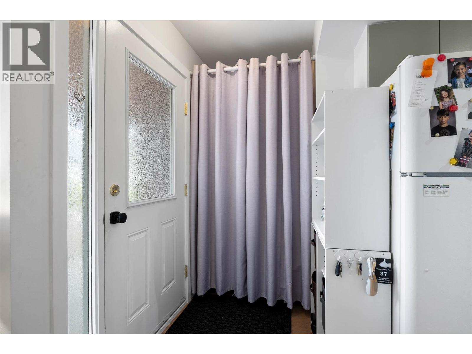 1435 Summit Drive Unit# 37, Kamloops, British Columbia  V2E 1S4 - Photo 5 - 10383458