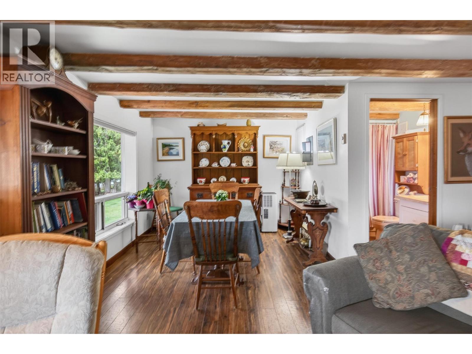 7483 Squilax-Anglemont Road, Anglemont, British Columbia  V0E 1M8 - Photo 25 - 10383724