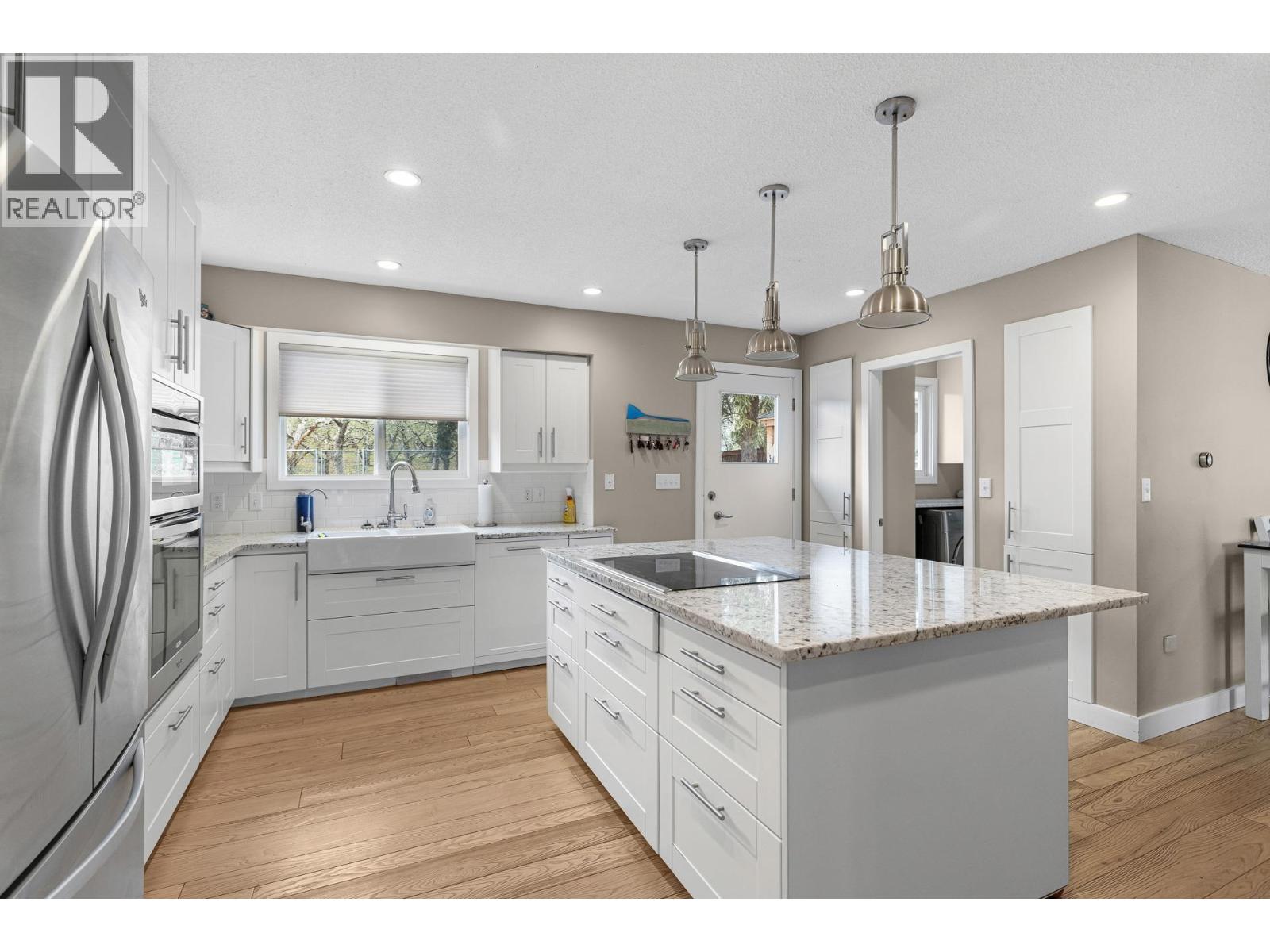 11438 Okanagan Centre Road E, Lake Country, British Columbia  V4V 1G7 - Photo 11 - 10383703