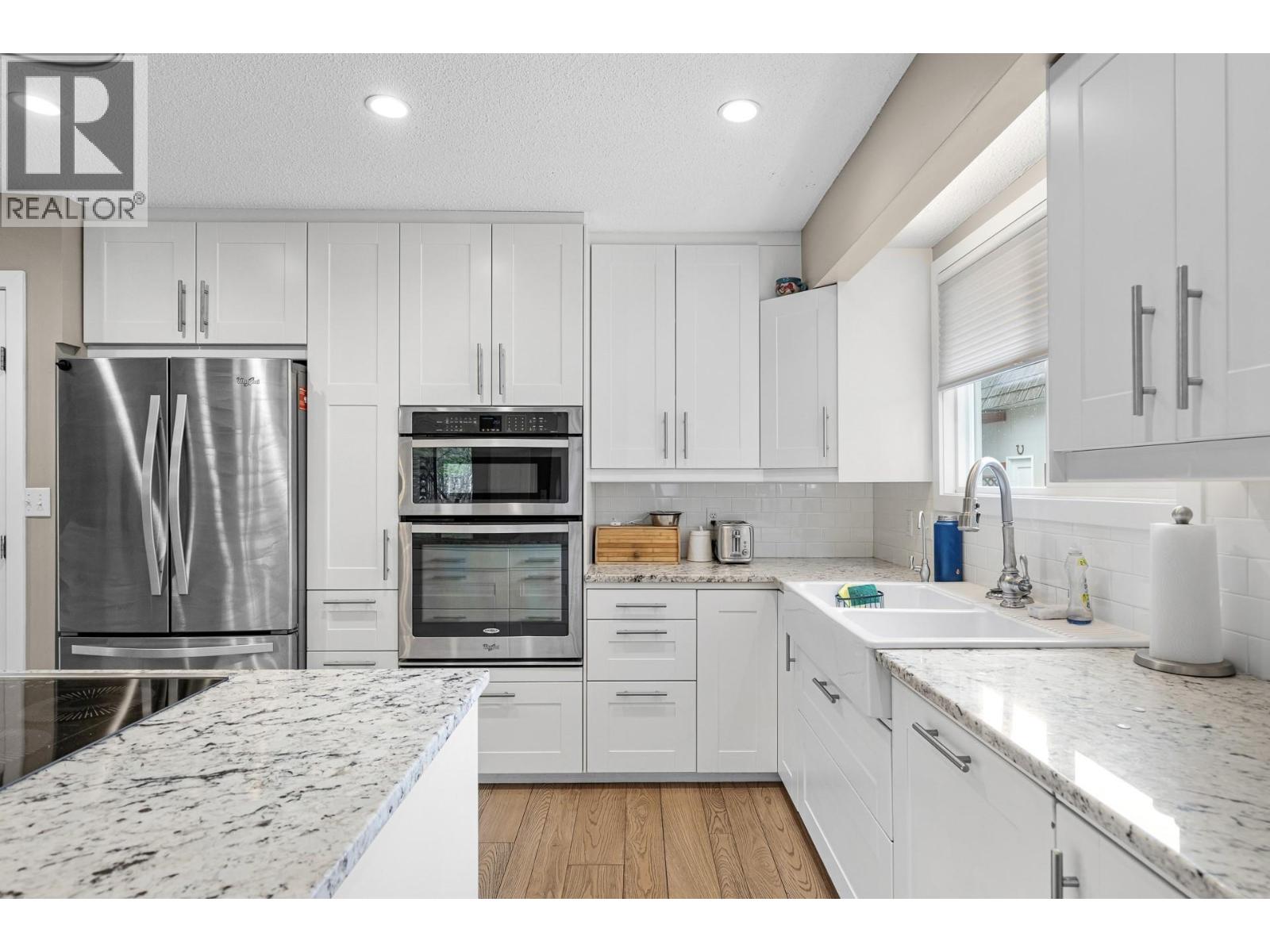 11438 Okanagan Centre Road E, Lake Country, British Columbia  V4V 1G7 - Photo 13 - 10383703