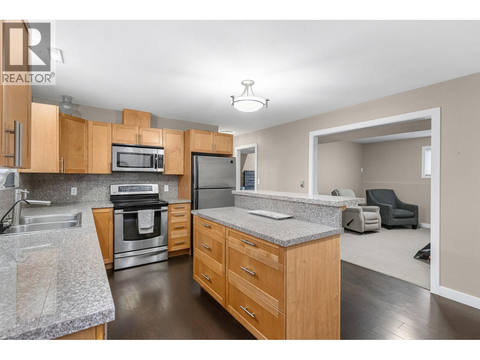 11438 Okanagan Centre Road E, Lake Country, British Columbia  V4V 1G7 - Photo 30 - 10383703