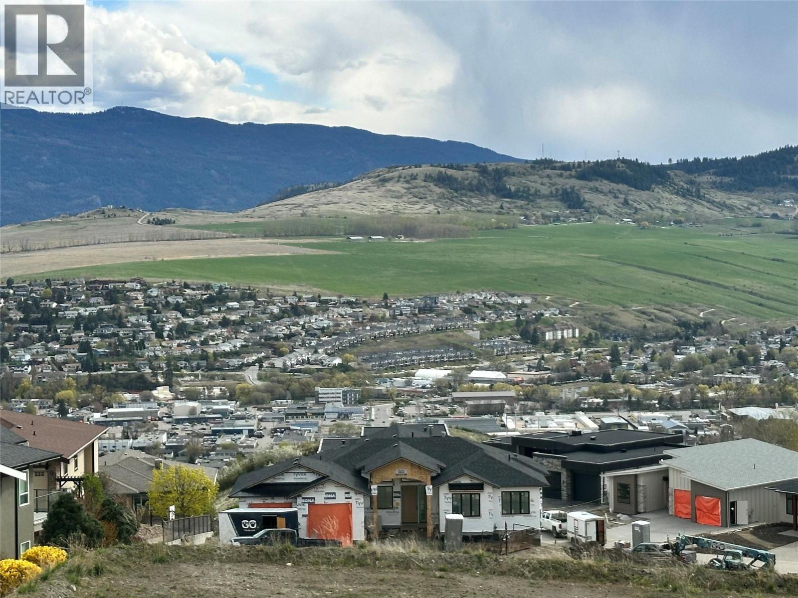 4303 Painted Turtle Drive, Vernon, British Columbia  V1T 9W4 - Photo 4 - 10382897