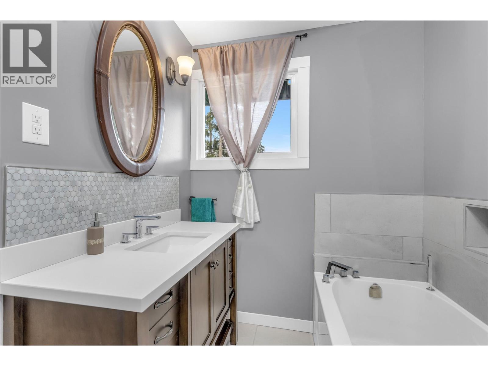 3281 Mciver Road, West Kelowna, British Columbia  V4T 1G2 - Photo 27 - 10383877