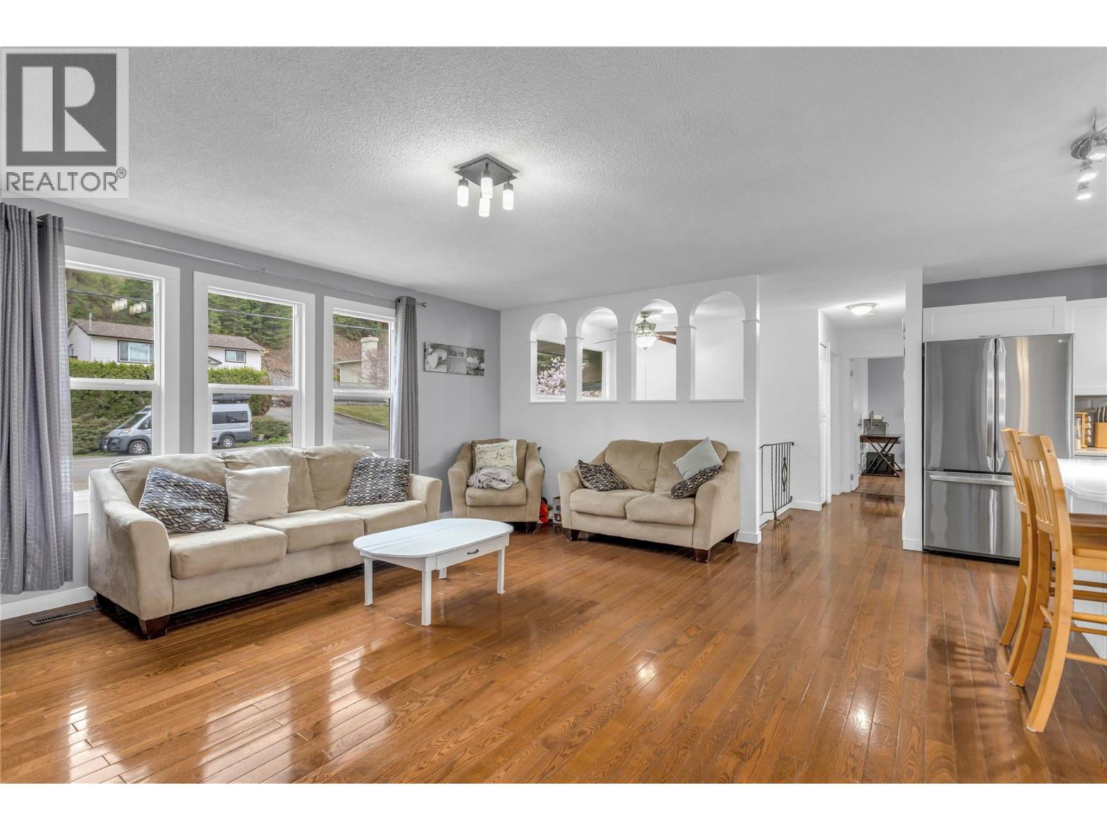 3281 Mciver Road, West Kelowna, British Columbia  V4T 1G2 - Photo 5 - 10383877