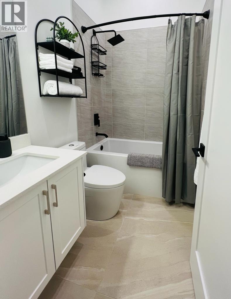 703 15a Crescent Unit# 12, Invermere, British Columbia  V0A 1K4 - Photo 23 - 10383249