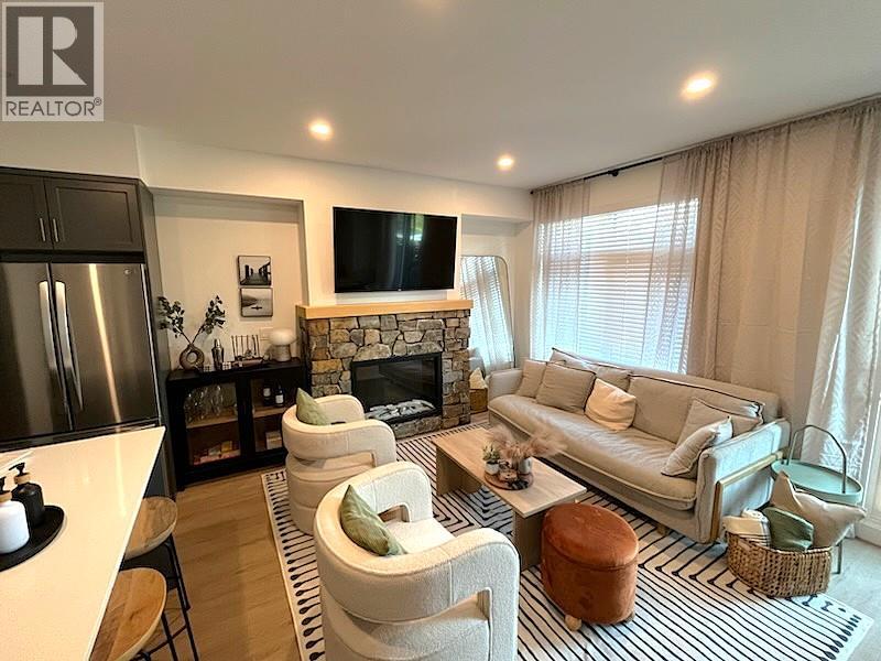 703 15a Crescent Unit# 12, Invermere, British Columbia  V0A 1K4 - Photo 5 - 10383249
