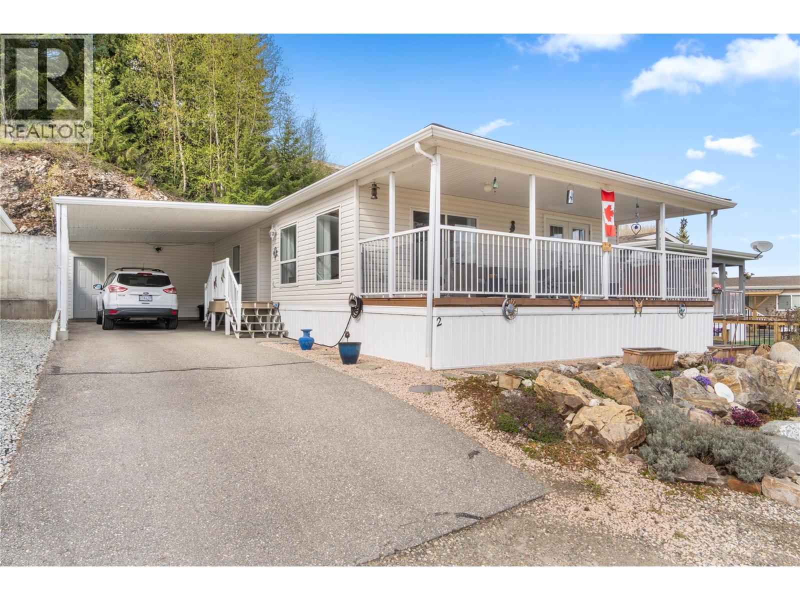 1885 Tappen Notch Hill Road Unit# 2, Tappen, British Columbia  V0E 2X3 - Photo 1 - 10383895