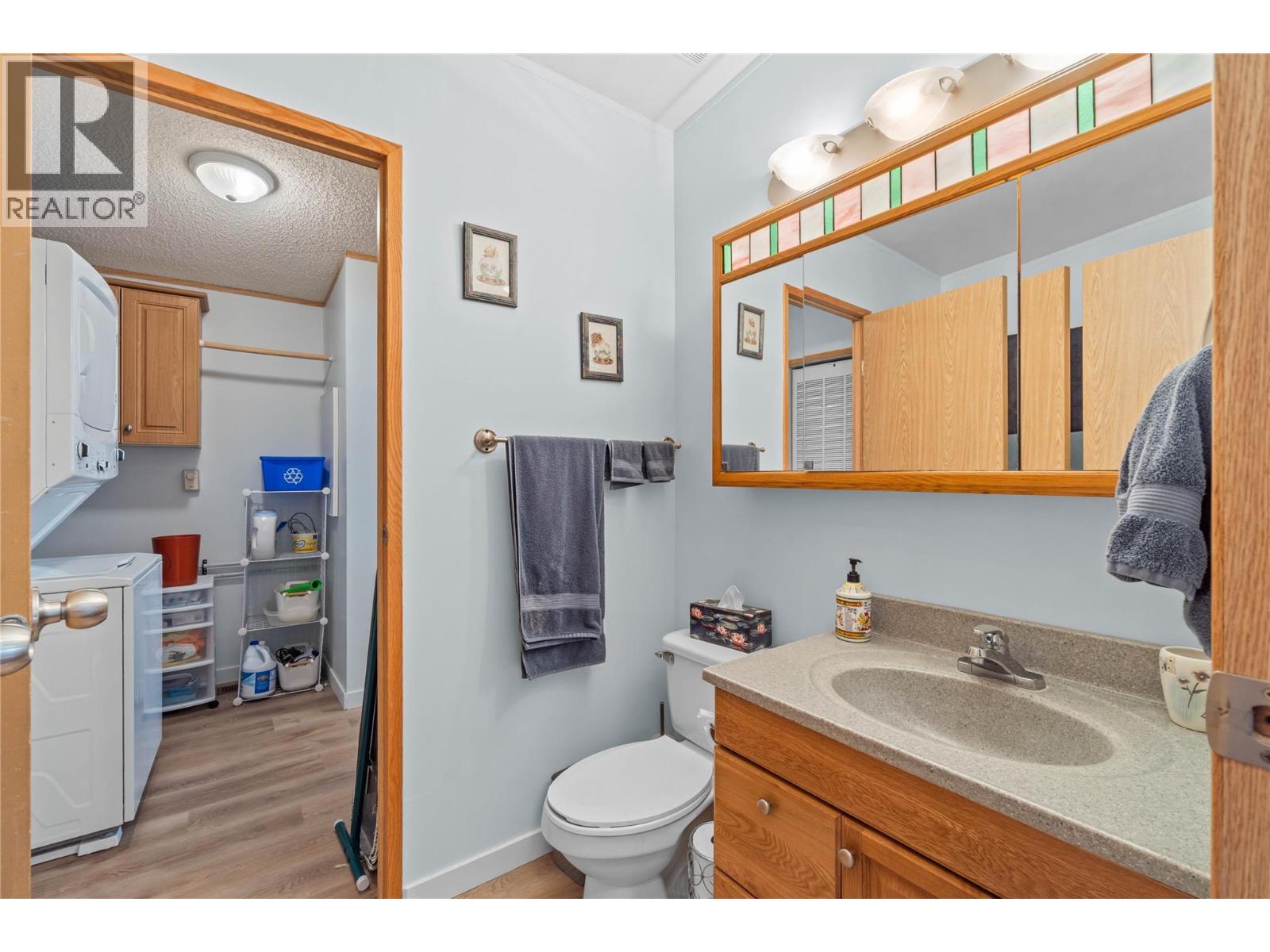 1885 Tappen Notch Hill Road Unit# 2, Tappen, British Columbia  V0E 2X3 - Photo 16 - 10383895