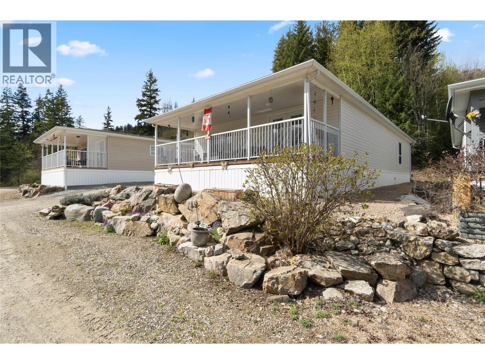 1885 Tappen Notch Hill Road Unit# 2, Tappen, British Columbia  V0E 2X3 - Photo 25 - 10383895