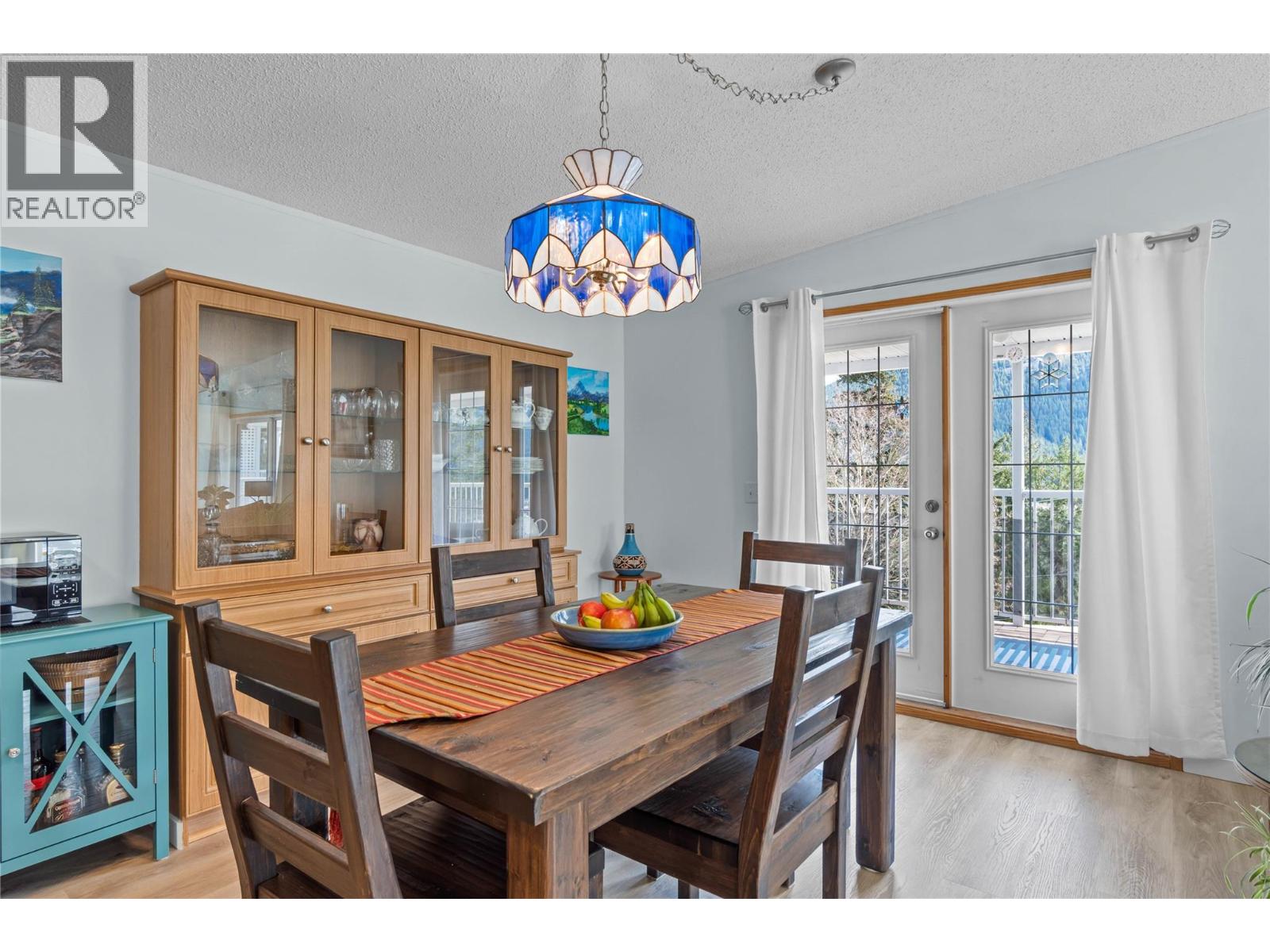 1885 Tappen Notch Hill Road Unit# 2, Tappen, British Columbia  V0E 2X3 - Photo 6 - 10383895