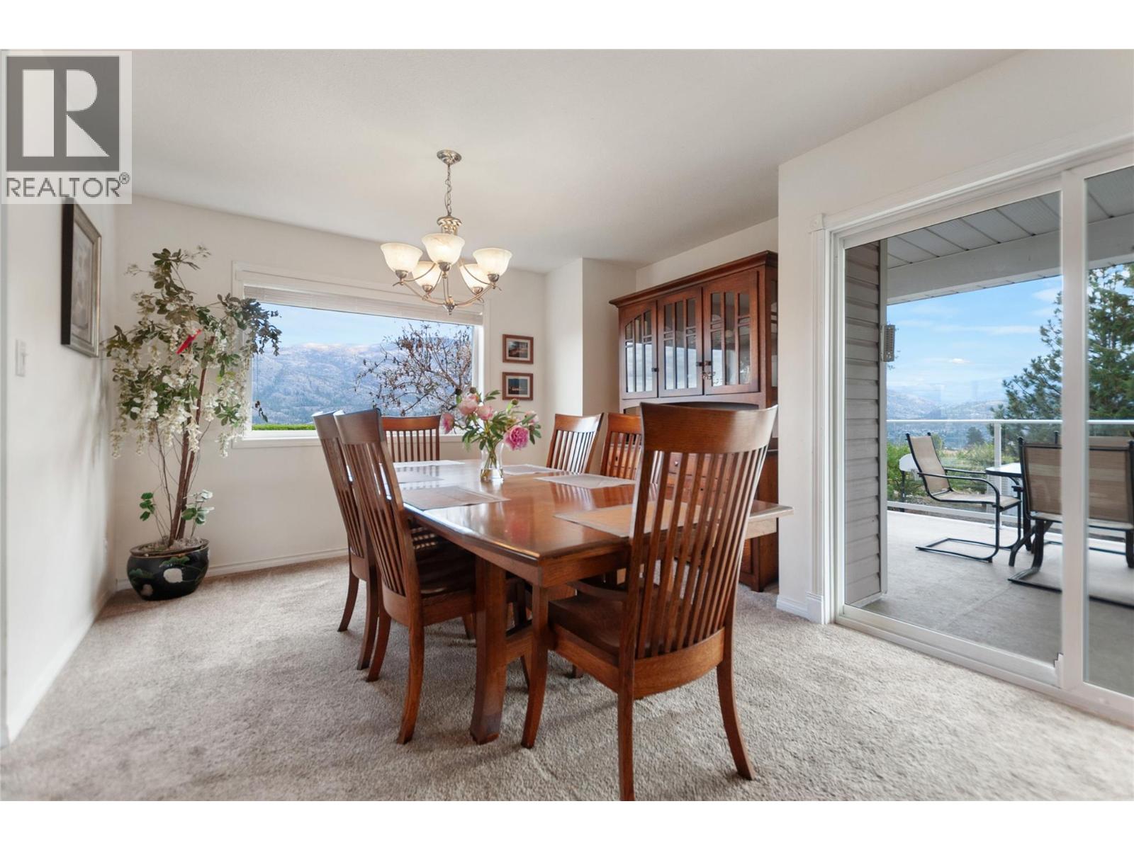 100 Spruce Avenue, Kaleden, British Columbia  V0H 1K0 - Photo 10 - 10383492