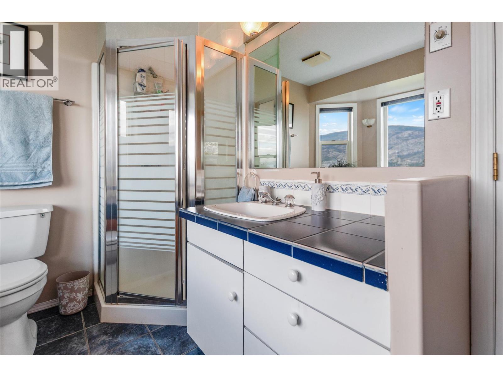 100 Spruce Avenue, Kaleden, British Columbia  V0H 1K0 - Photo 27 - 10383492