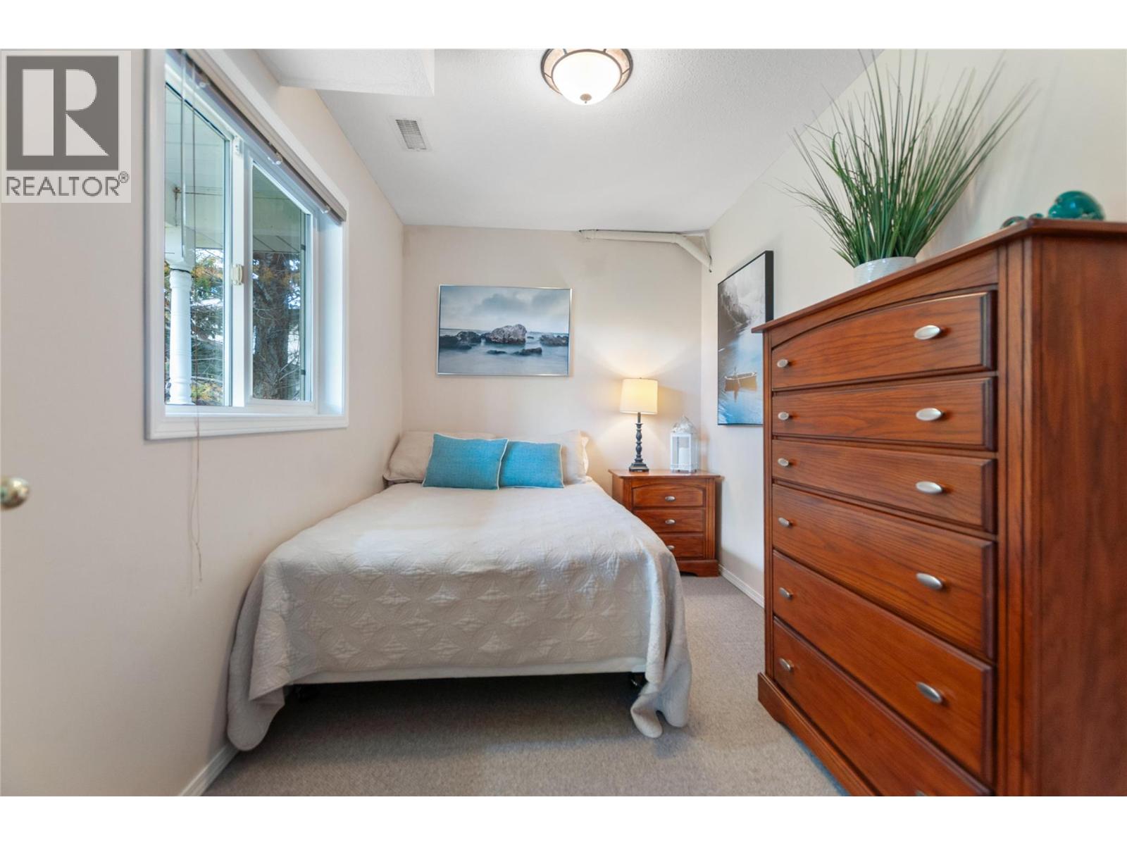 100 Spruce Avenue, Kaleden, British Columbia  V0H 1K0 - Photo 28 - 10383492