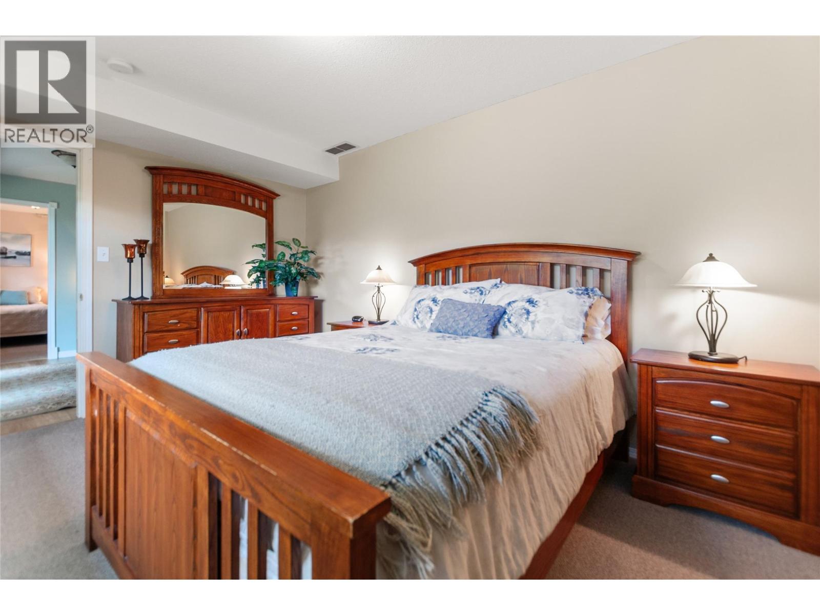 100 Spruce Avenue, Kaleden, British Columbia  V0H 1K0 - Photo 32 - 10383492